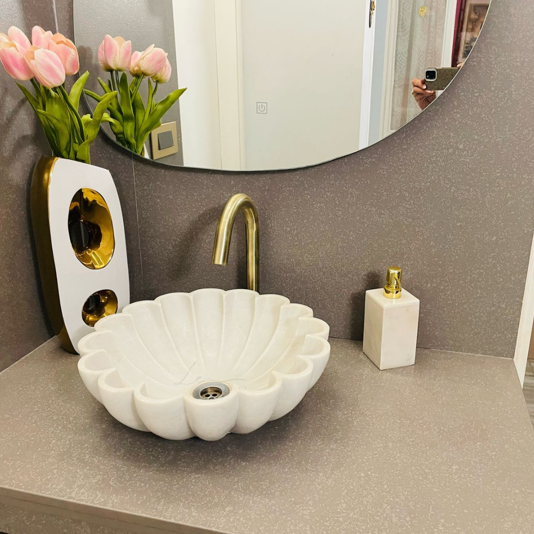 The Scallop Marble Wash Basin