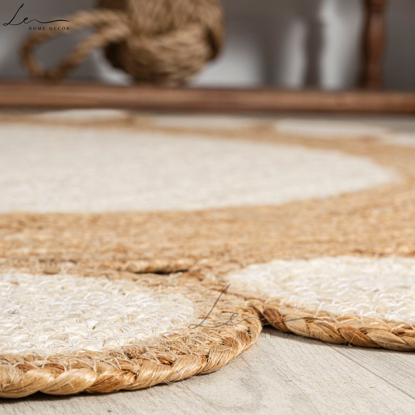 Natural Dual Tone Warm Jute Round Rug
