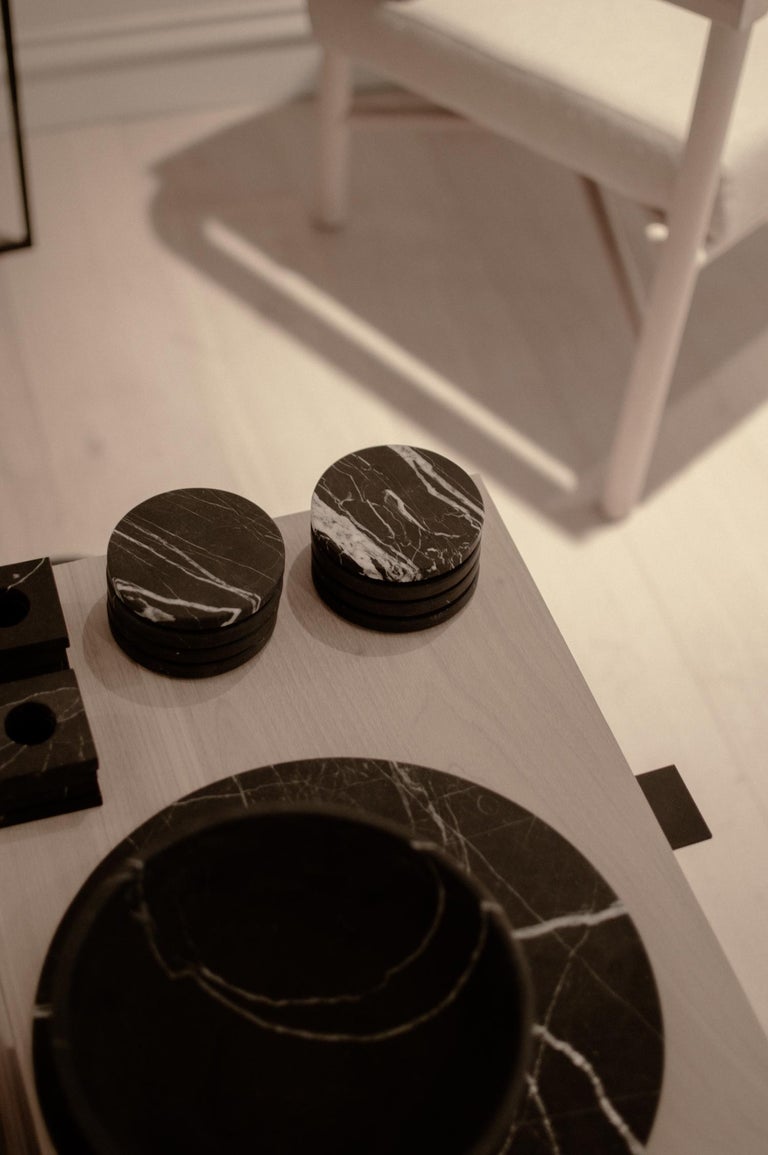 Black Beauty Round Coasters set