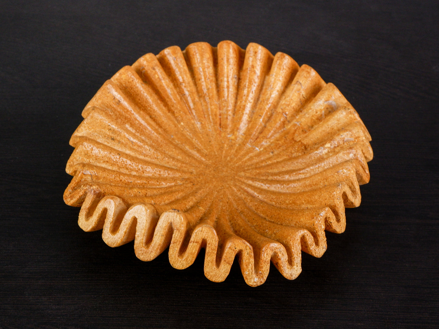 Yellow Marble Ruffle Bowl