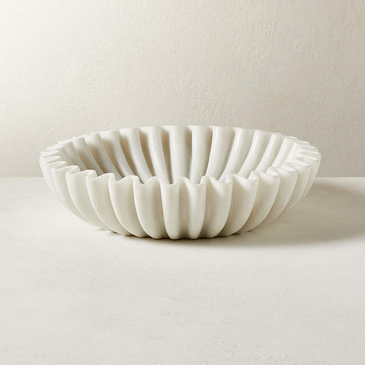 Ruffle Marble Scalloped Bowl
