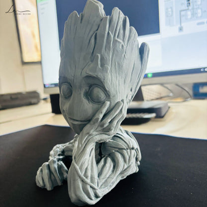 Groot Planter set of 2