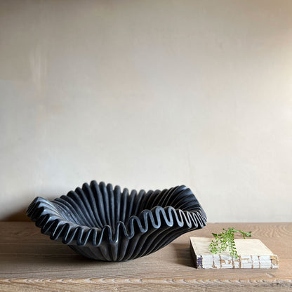 Large Black Marble Ruffle bowl