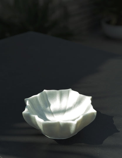 White Floral Fruit Bowl