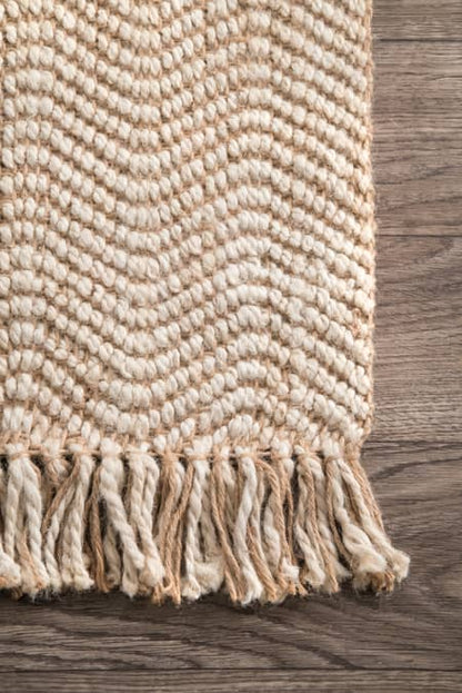 Natural Jute Wavy Chevron With Tassel Area Rug