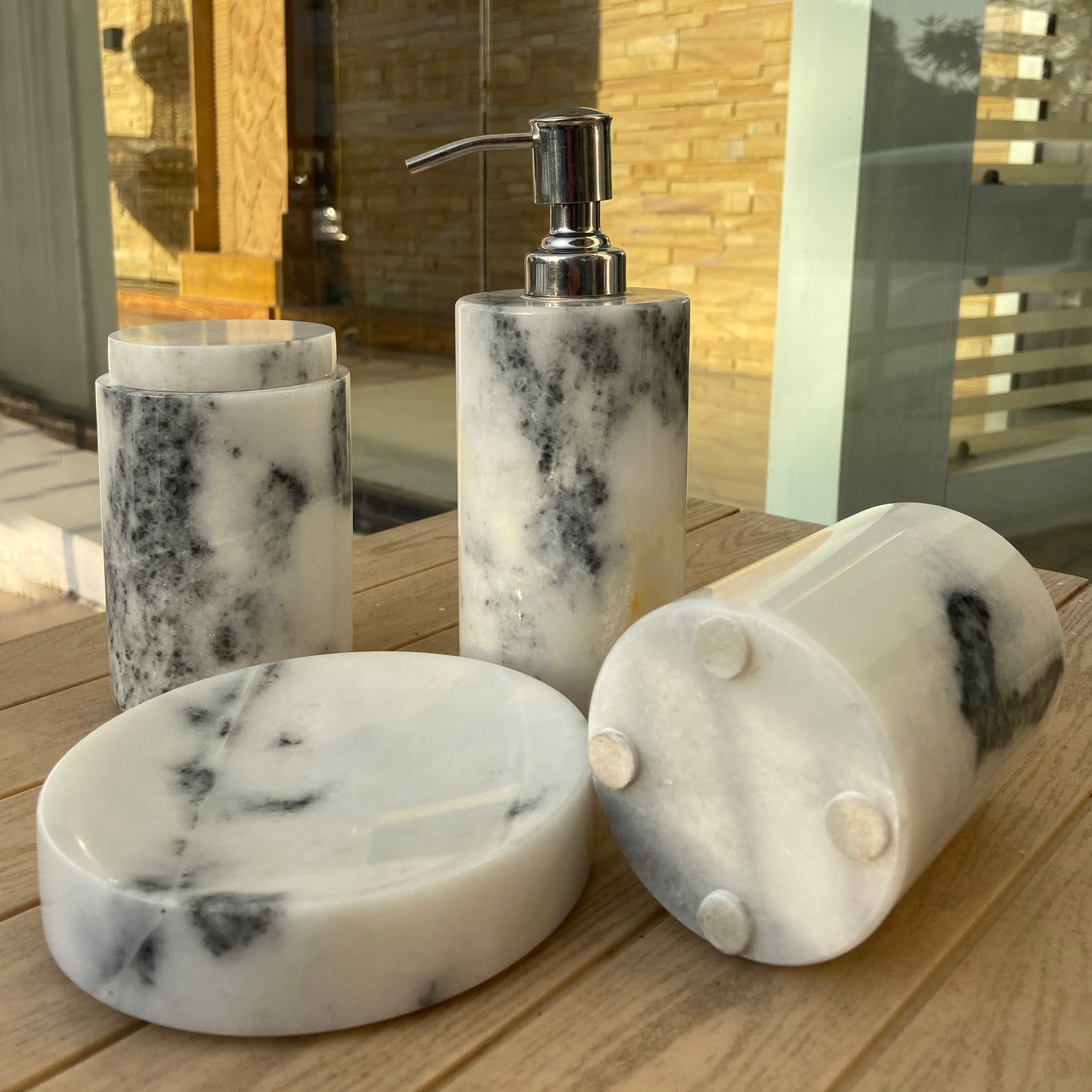 Glossy White Marble Bathroom Set