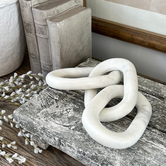  STRONA 13 White Marble Chain Link Decor with Brass Detail -  Handcrafted Marble Decor, Chain Link Decor, Coffee Table Books Decor : Home  & Kitchen