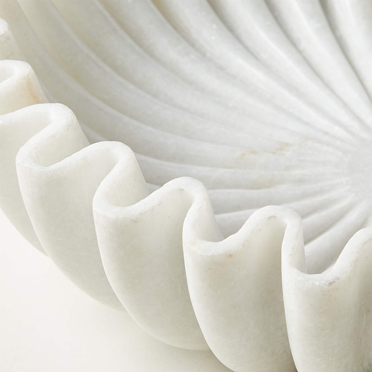 Ruffle Marble Scalloped Bowl