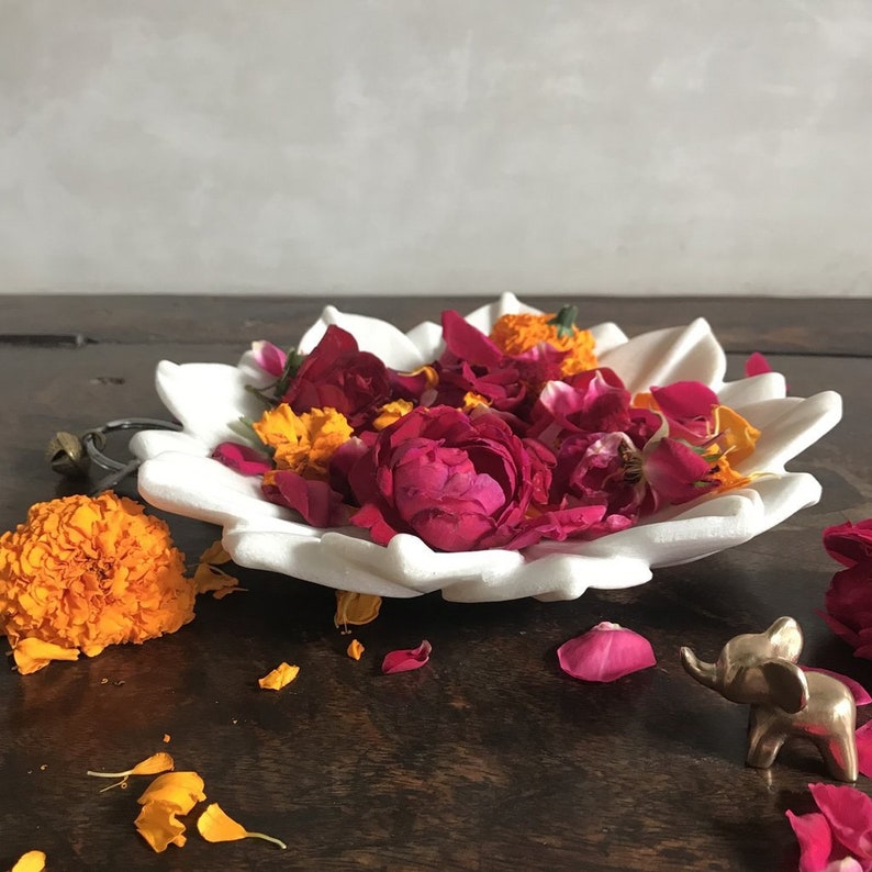 Marble Lotus Flower tray