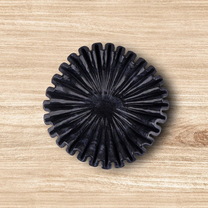 The Black Ruffle Bowl